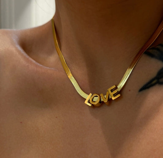 Love Necklace - Gold
